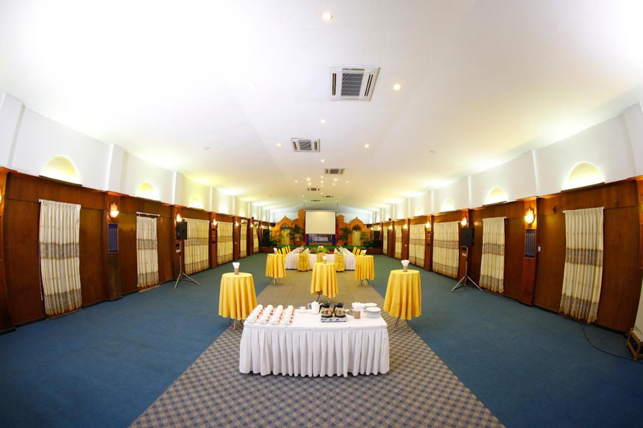 Kma Bagan Hotel Exterior photo